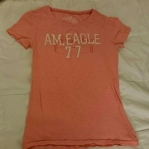 An Am. Eagle short sleeve