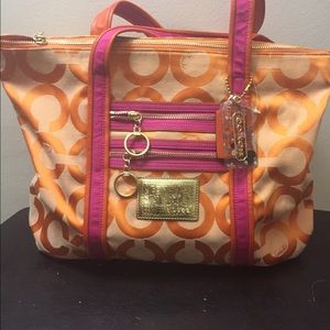 Almost new COACH bag/tote