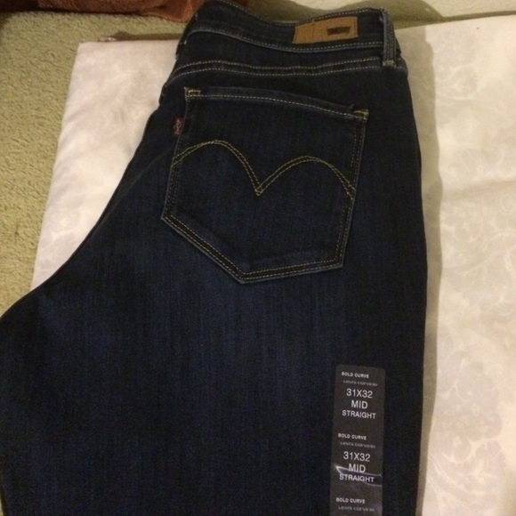 New Ladies Levis