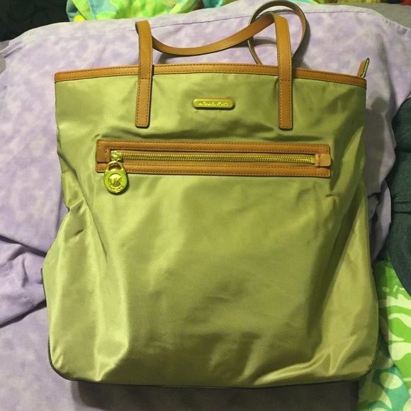Michael Kors Tote