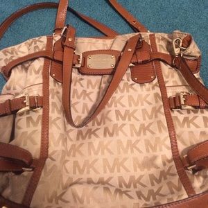Michael Kors shoulder bag slash x body