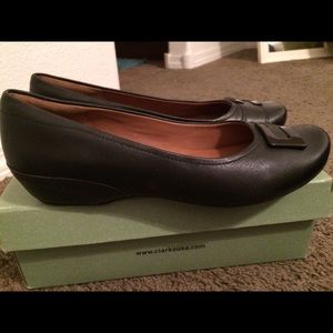 size 8 Clarks Concert Choir Flat