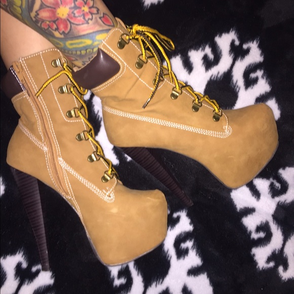 Camel Nubuck Work boot- booties