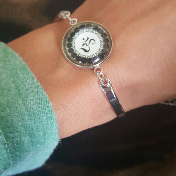 Bracelet namaste yoga meditation