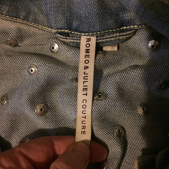 Romeo and Juliet Couture jean jacket - Picture 3 of 3