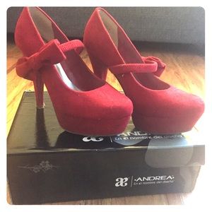 beautiful red wheels I used only once