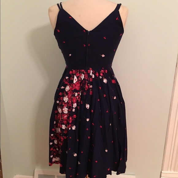 Vintage Dress 👗