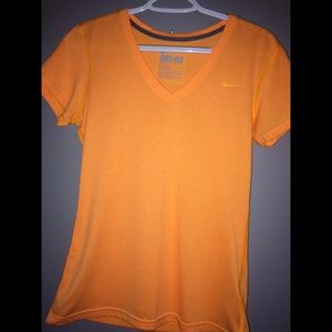 Nike Dri Fit v neck