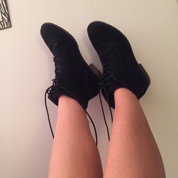 Steve Madden Booties!
