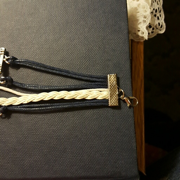Anchor braclet - Picture 3 of 3