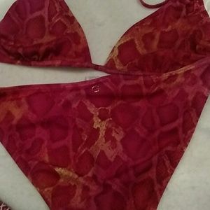 Guess string bikini
