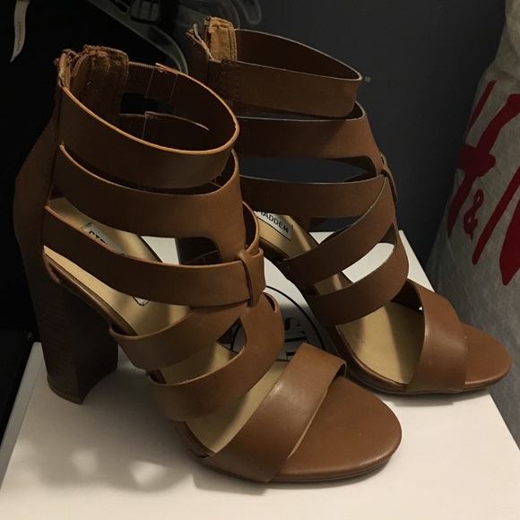 Steve Madden Heartz Sandals