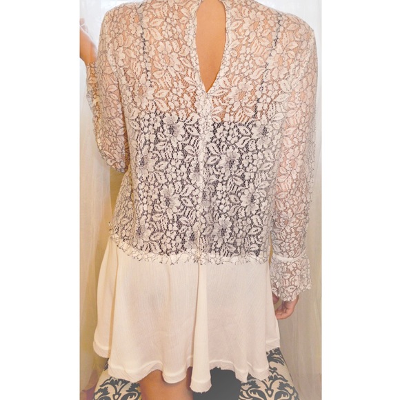 🚫SOLD🚫 Lace White Swing Dress - Picture 4 of 6