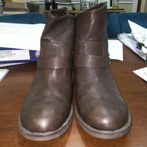 Womens Report Brown short ankle boot size 10