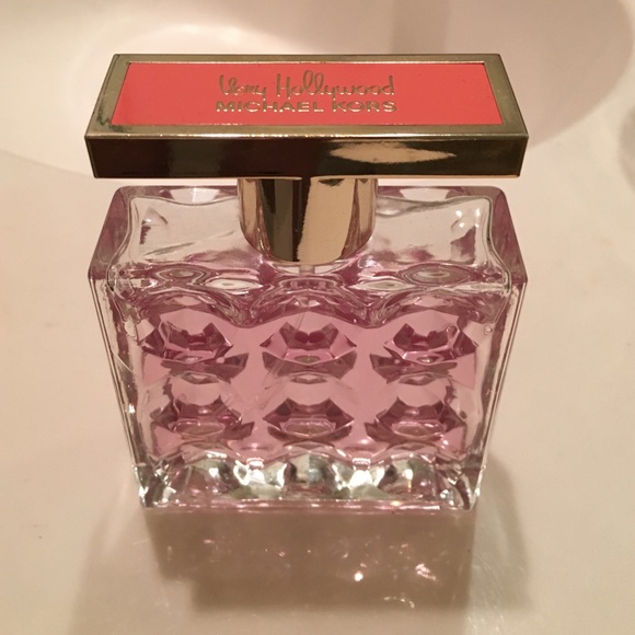 Very Hollywood MK perfume