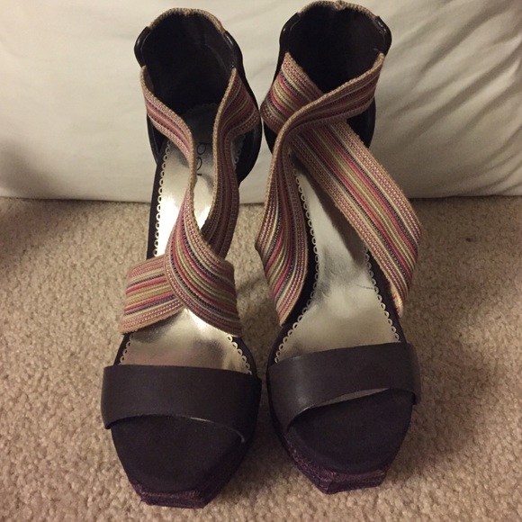 Bebe platforms - Picture 3 of 4
