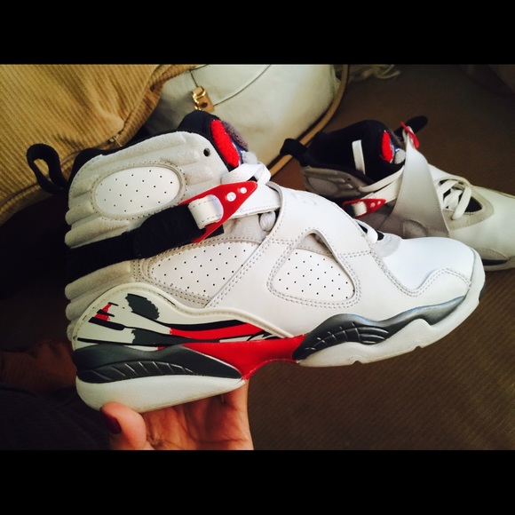 Air Jordan 8 Retro Bugs Bunny - Picture 3 of 3