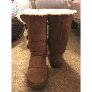 UGG "Bailey Button Triplet"