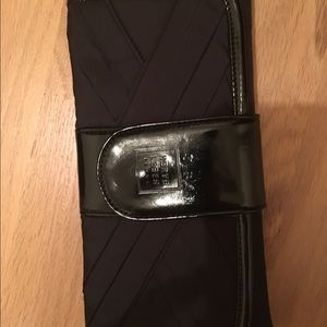 Herve ledger jewelry wallet