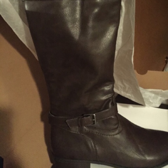 AEO BUCKLE RIDING BOOT - Picture 2 of 4