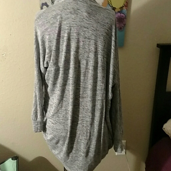 Cardigan - Picture 2 of 2