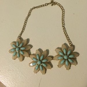 Floral necklace