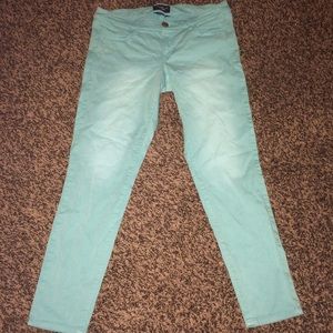 American Eagle Stretch Jegging