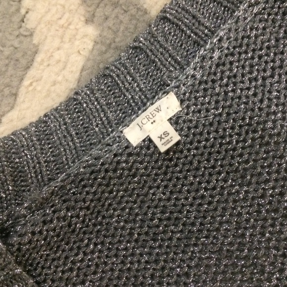 ๐๐HP๐๐J. Crew SOLD OUT Gray/Silver Cardigan - Picture 2 of 4
