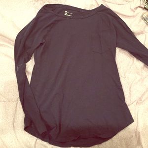 Navy blue GAP long sleeve shirt