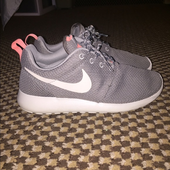 Women's Nike Roshe.