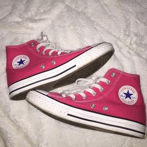 High top pink converse