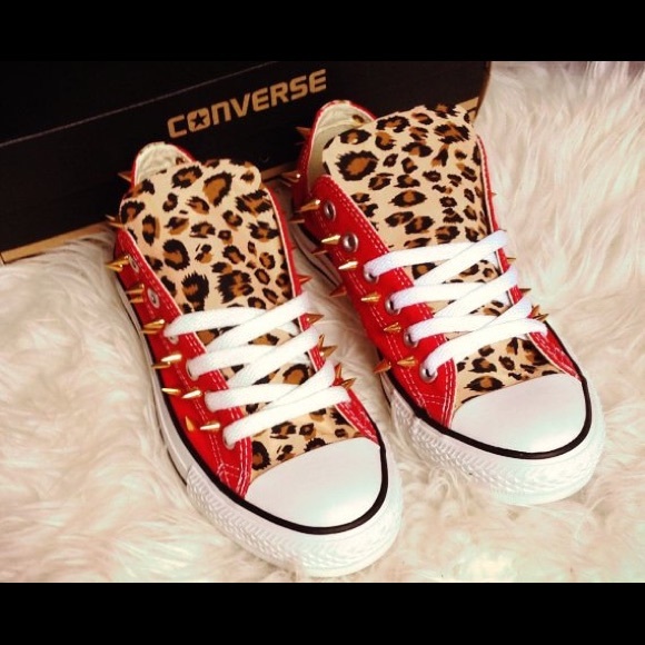 Red studded converse Clearance