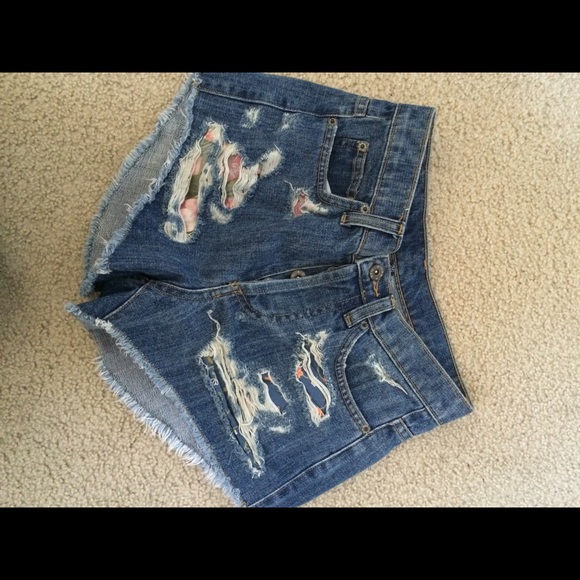 LF shorts
