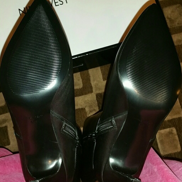 🚫🚫SOLD🚫🚫SOLD. Brand New Nine west Tall boots 9 - Picture 4 of 4