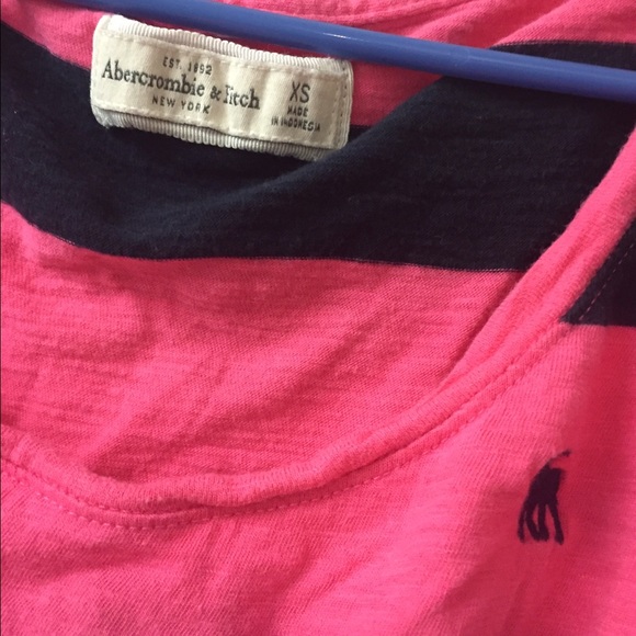 Pink and navy striped Abercrombie easy fit top - Picture 2 of 2