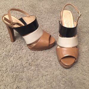 Jessica Simpson heels