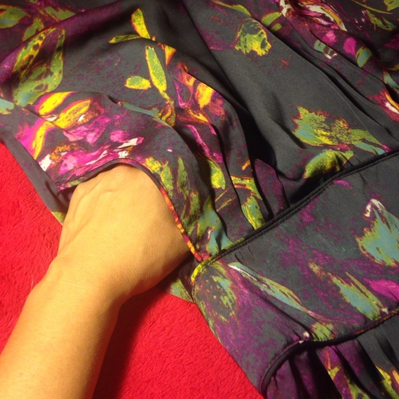 SOLD!! O'NEILL DRESS - Picture 2 of 5