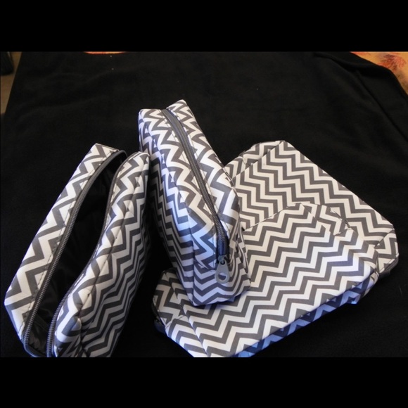 Chevron monogram bag - Picture 3 of 3