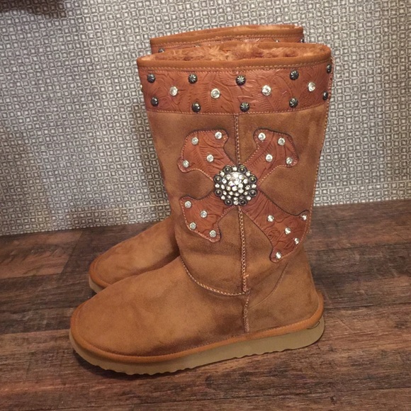 Bling winter boots!!