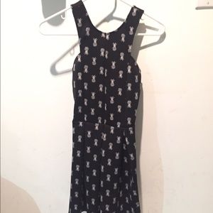 Pineapple cris cross back dress