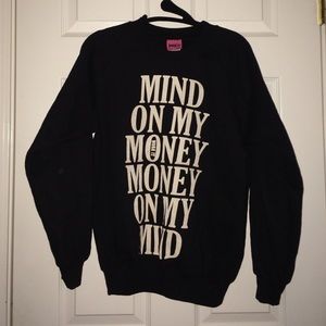 Crewneck