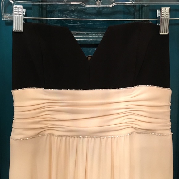LAUNDRY by Shelli Segal Size 2 B&W Strapless Dress - Picture 2 of 4