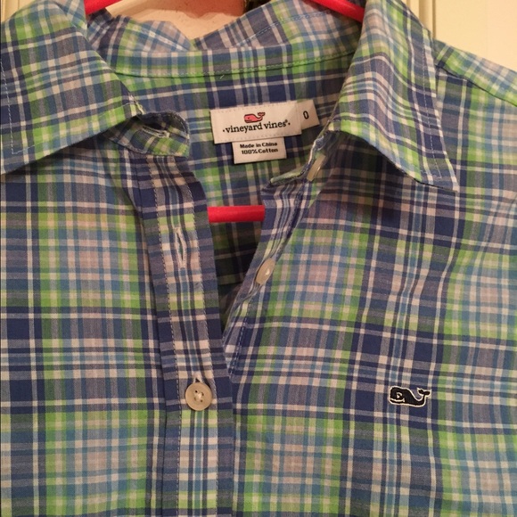 Vineyard Vines women's popover top, size 0