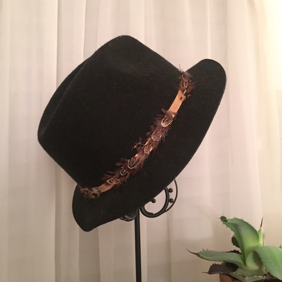 Feather Fedora