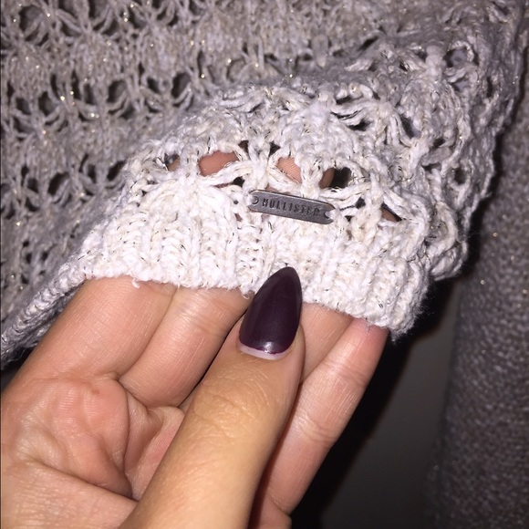 Hollister Knit Sweater - Picture 2 of 3