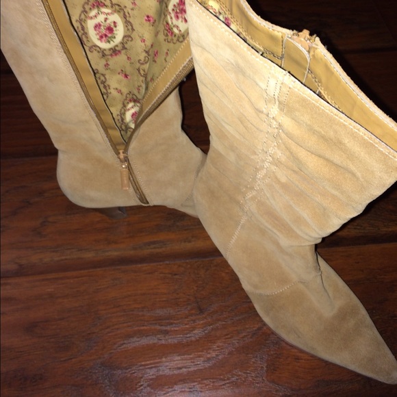 Seychelles suede boot