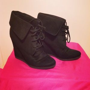 Black booties!