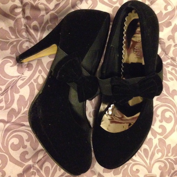 Black Velvet Heels
