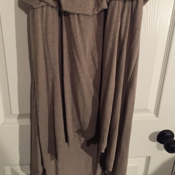 Express high low dress. Size L - Picture 3 of 3