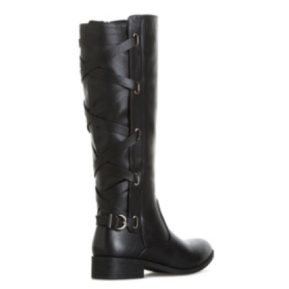 NWT Mahlia Black Boot! Size 10